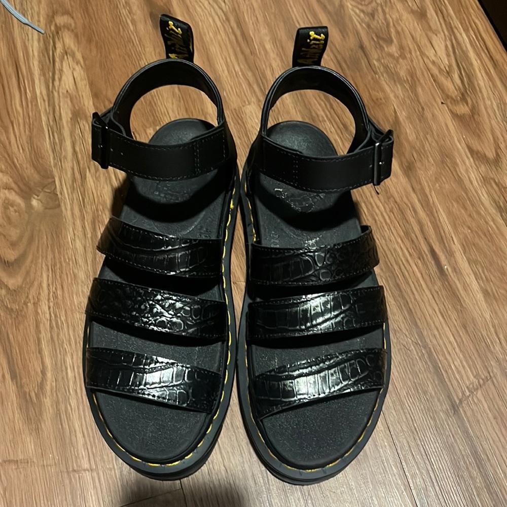 Dr. Marten Sandals